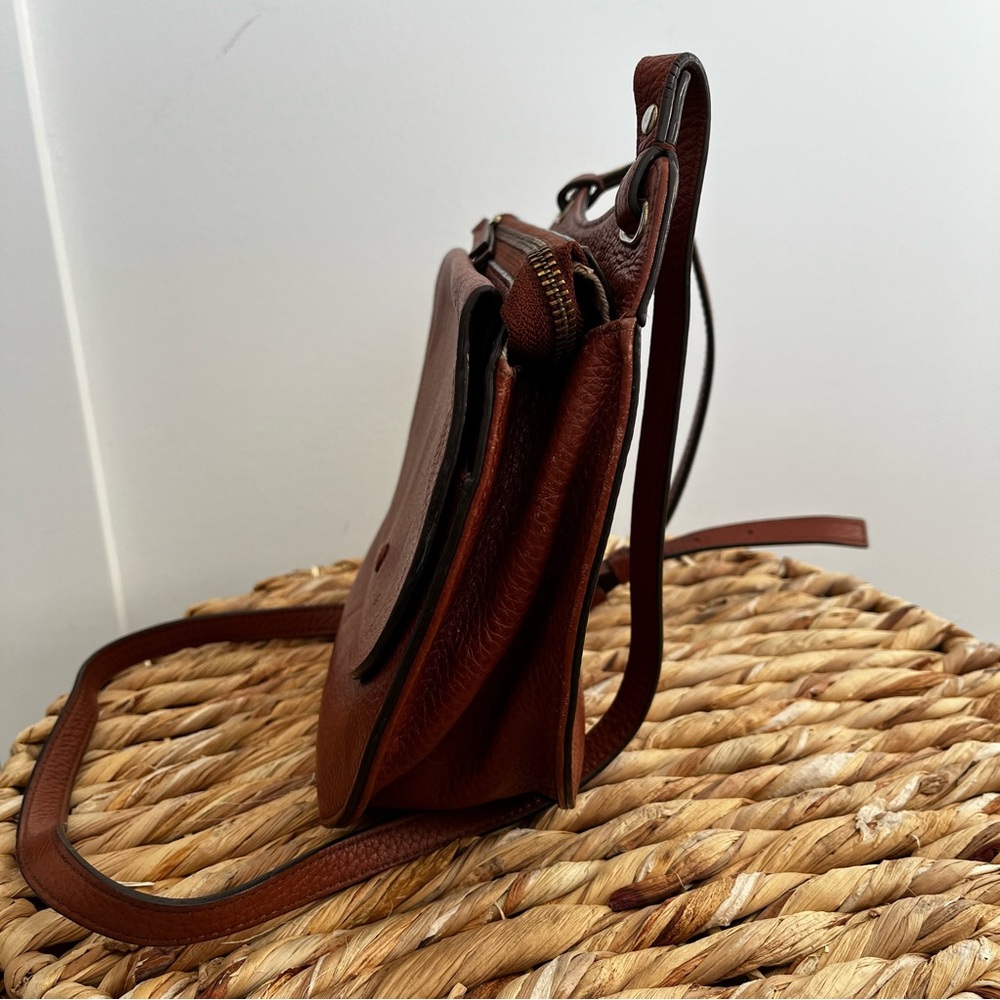 Halogen Rich Brown Leather Crossbody Bag - Picture 4 of 10